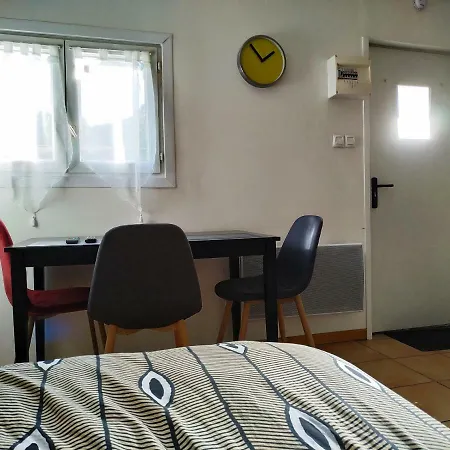 Cap Nature - Le Studio -Horaires Adaptables- Ideal Couples Et Stagiaires Pros Boulazac Isle Manoire Exterior foto